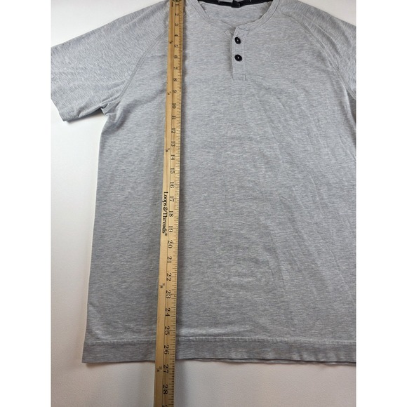 Public Rec Men's Go-to Henley Tee Gray Stretch Short Sleeve Shirt Sz M - Picture 2 of 9